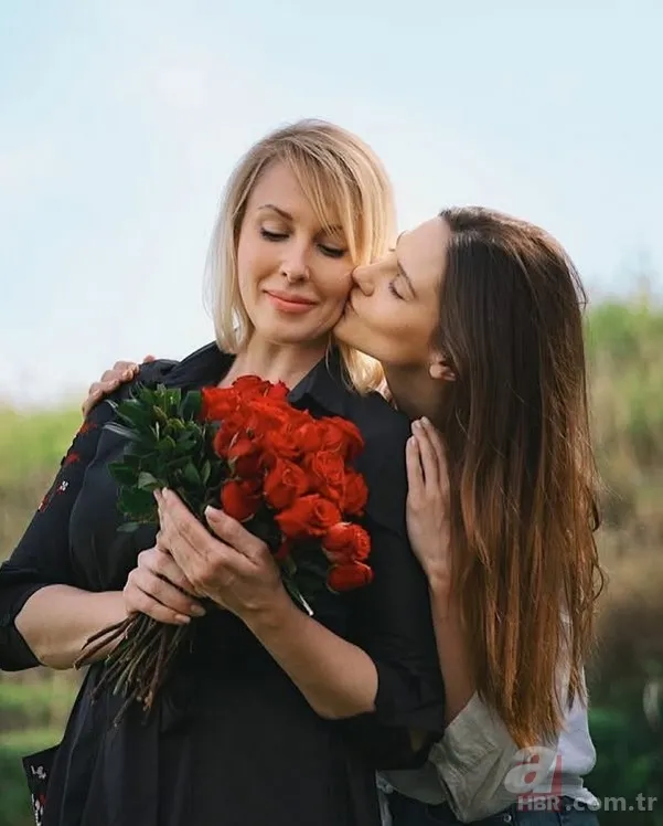 Alina Boz'un Rus annesine bakın! Güzelliğiyle kızını solladı 6
