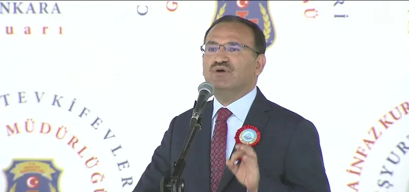 Bekir Bozdağ: FETÖ ve PKK mensupları tek tek ayıklanacak