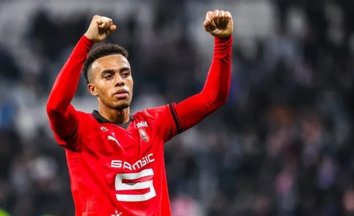 Doue olmadı Jelert yeniden masada! Galatasaray’dan sağ bek transferi için yeni hamle...