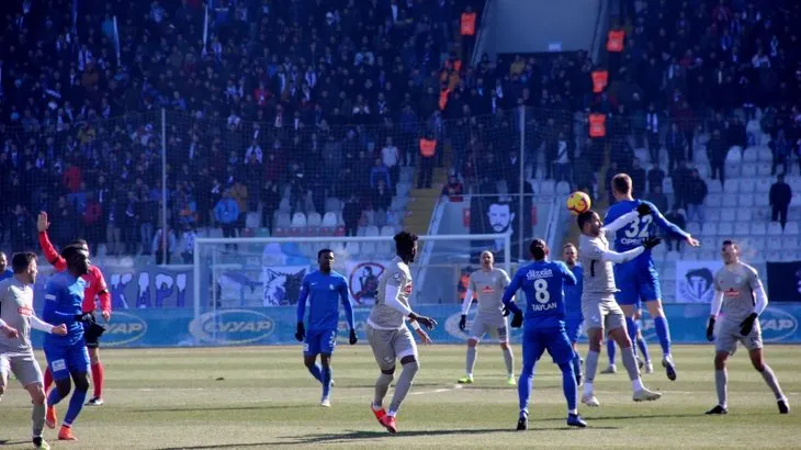 BB Erzurumspor - Çaykur Rizespor maçından görüntüler