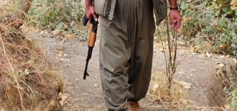 Çözülme devam ediyor! Teslim oldular