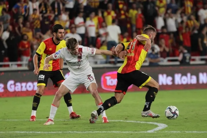 Hatay seriye bağladı! Göztepe 0 - 2 Hatayspor MAÇ SONUCU-ÖZET | Süper Lig 6. hafta puan durumu