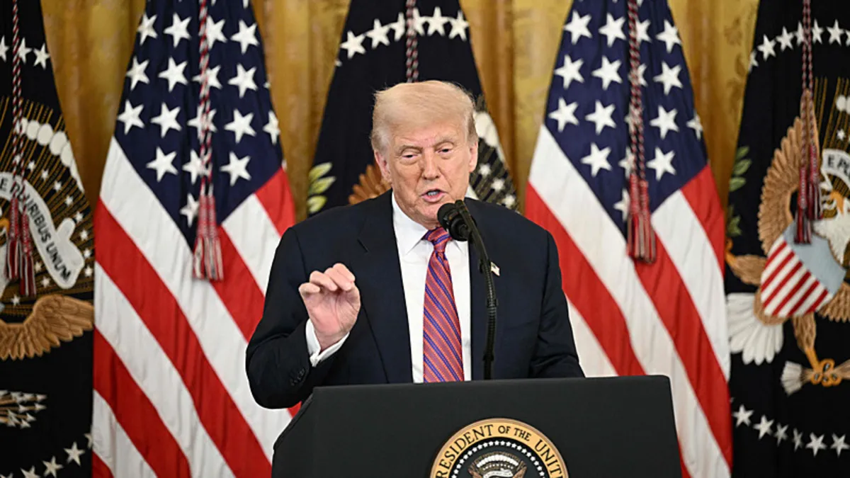 ABD-İran arasında yüksek tansiyon Trump'tan yeniden vururuz mesajı!