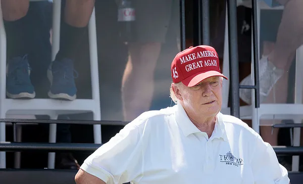 trump-geri-dondu-ulkemiz-cehenneme-gidiyor-dolarin-egemenligi-sarsildi-1692297273214.jpg Trump geri döndü: Ülkemiz cehenneme gidiyor! Doların egemenliği sarsıldı - 3