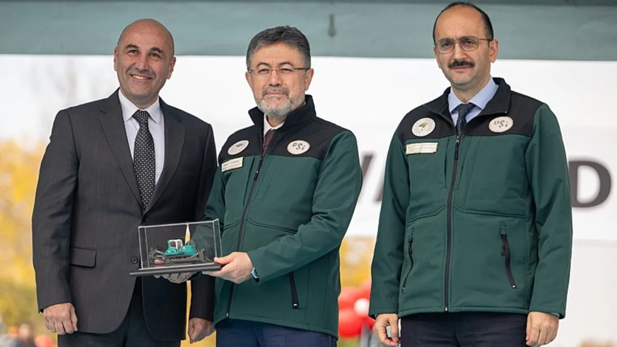 Bakan Yumaklı'dan barajlar ve taşkın kontrol tesislerine ilişkin açıklama: 20 milyon dekar alanda taşkın kontrolü sağladık