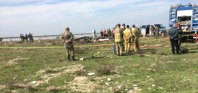 İzmir’de askeri eğitim uçağı düştü