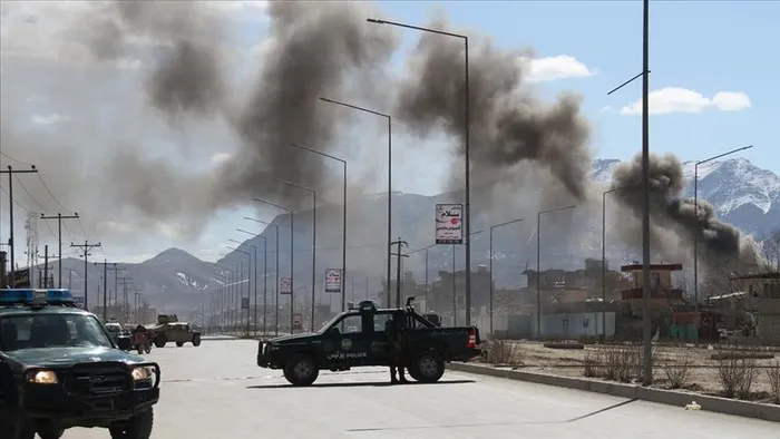 Son dakika: Afganistan'da Taliban aracına bombalı saldırı - 1