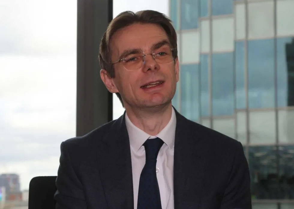 1790700317986.jpg Fitch'ten fon krizi sonrası Türkiye açıklaması: Sistemik risk beklenmiyor - 2