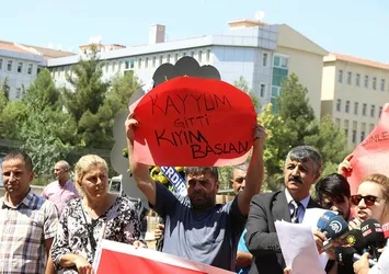 HDP'li Diyarbakır Belediyesi'ndeki işçi kıyımına protesto
