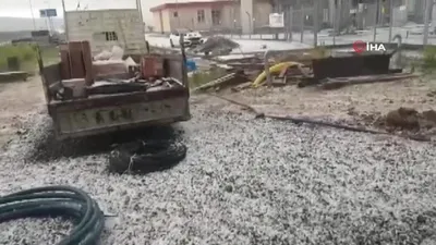 Ardahan’ı dolu vurdu