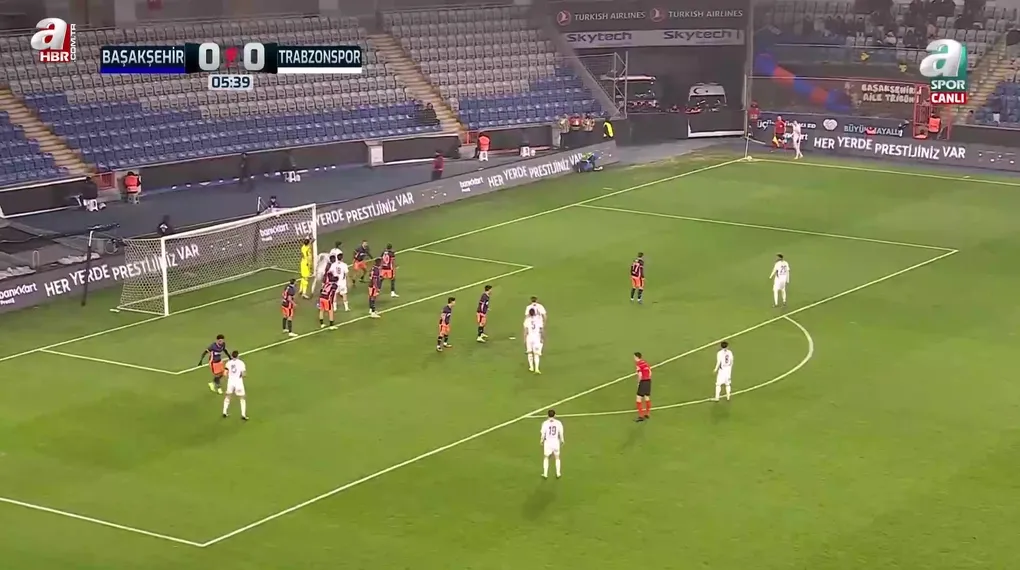 Trabzonspor Felipe Augusto Da Silva'nın attığı golle 1-0 öne geçti