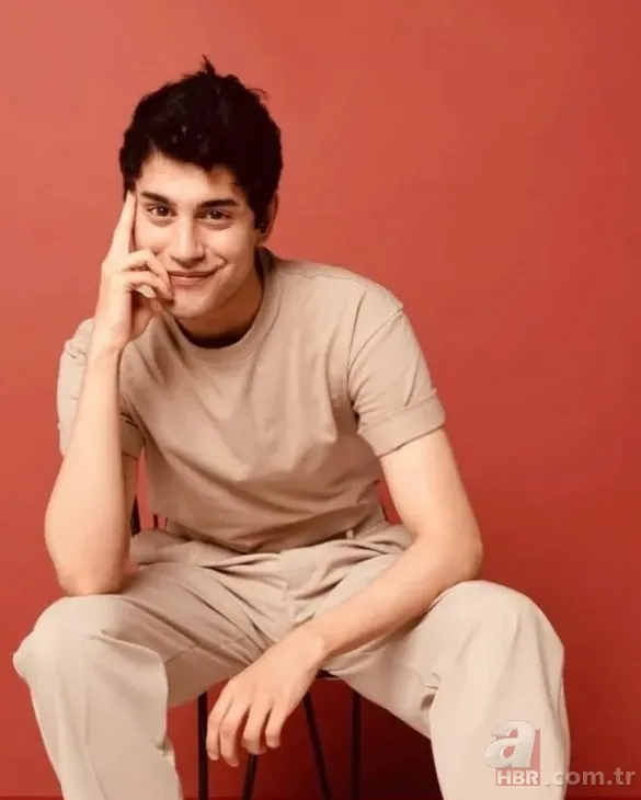 Ünlü oyuncu İbrahim Yıldız'ın üzerine ağaç düştü: Yaşam mücadelesi veriyor | Kaza anı ortaya çıktı 7