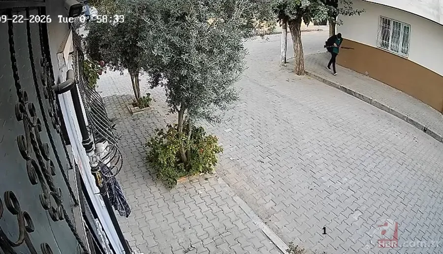 Turgutlu'daki alçak saldırıda yeni detaylar: 15 yaşındaki şüpheli 3 fişekle 80, 90 ve 110 metreden ateş açmış 14