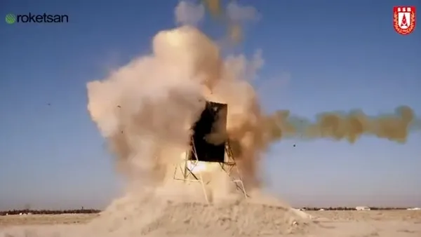 Türkiye’nin gözdesi OMTAS hedeflerini imha etti! Hareket halinde tam isabet