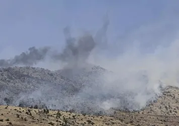 Lübnan'dan İsrail'e çok sayıda füze atıldı!