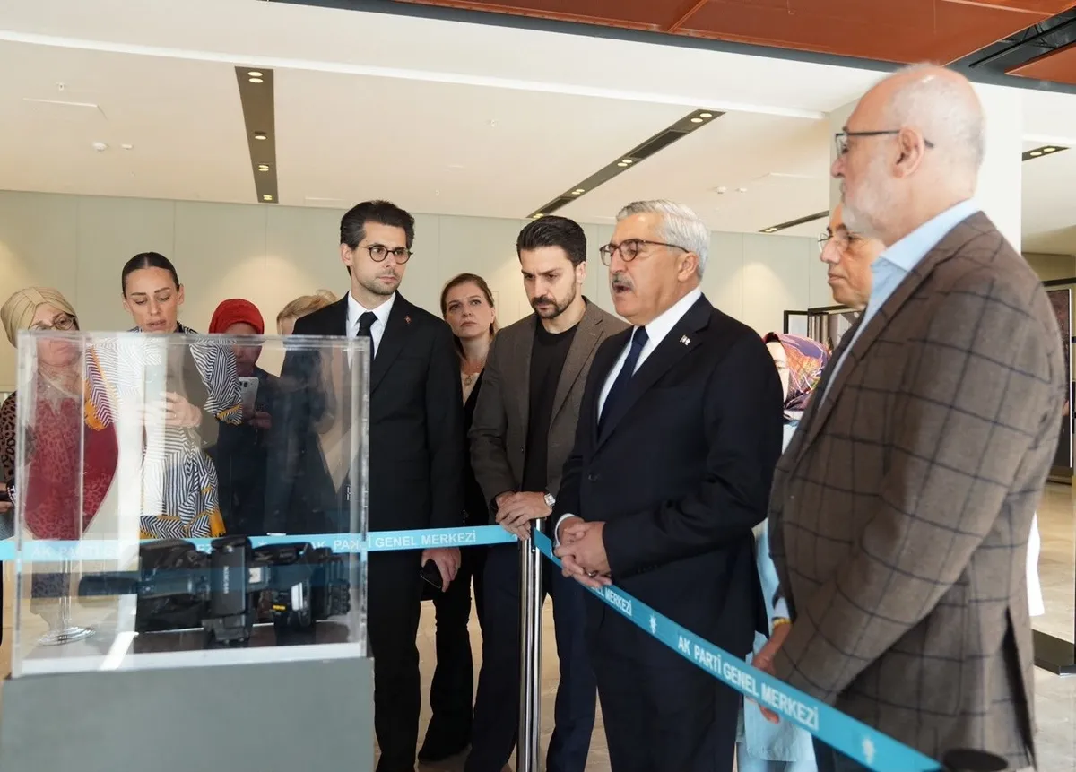 AK Parti Kongre Merkezi’nde Gazze fotoğraf sergisi açıldı - 5