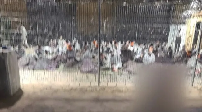 İsrail’in işkence görüntüleri ifşa oldu! Gazze’den getirilen mahkumları çıplak şekilde yatağa bağlıyorlar