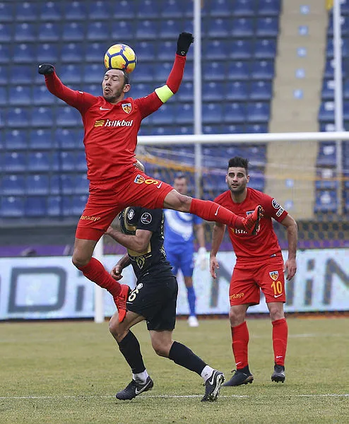 Kayserispor Osmanlıspor'u tek golle geçti - 1