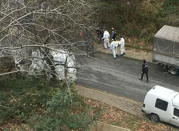 santa-maria-kilisesine-saldiranlarin-fotograflari-ortaya-cikti-iste-ilk-goruntuler-1706692626543.jpeg Santa Maria Kilisesi'ne saldıranların fotoğrafları ortaya çıktı! İşte ilk görüntüler | Teröristlerin kıyafetinde dikkat çeken detay - 2