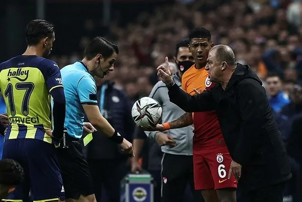 Galatasaray-Fenerbahçe derbisinde hakem ve VAR isyanı! İşte damga vuran kararlar - 5
