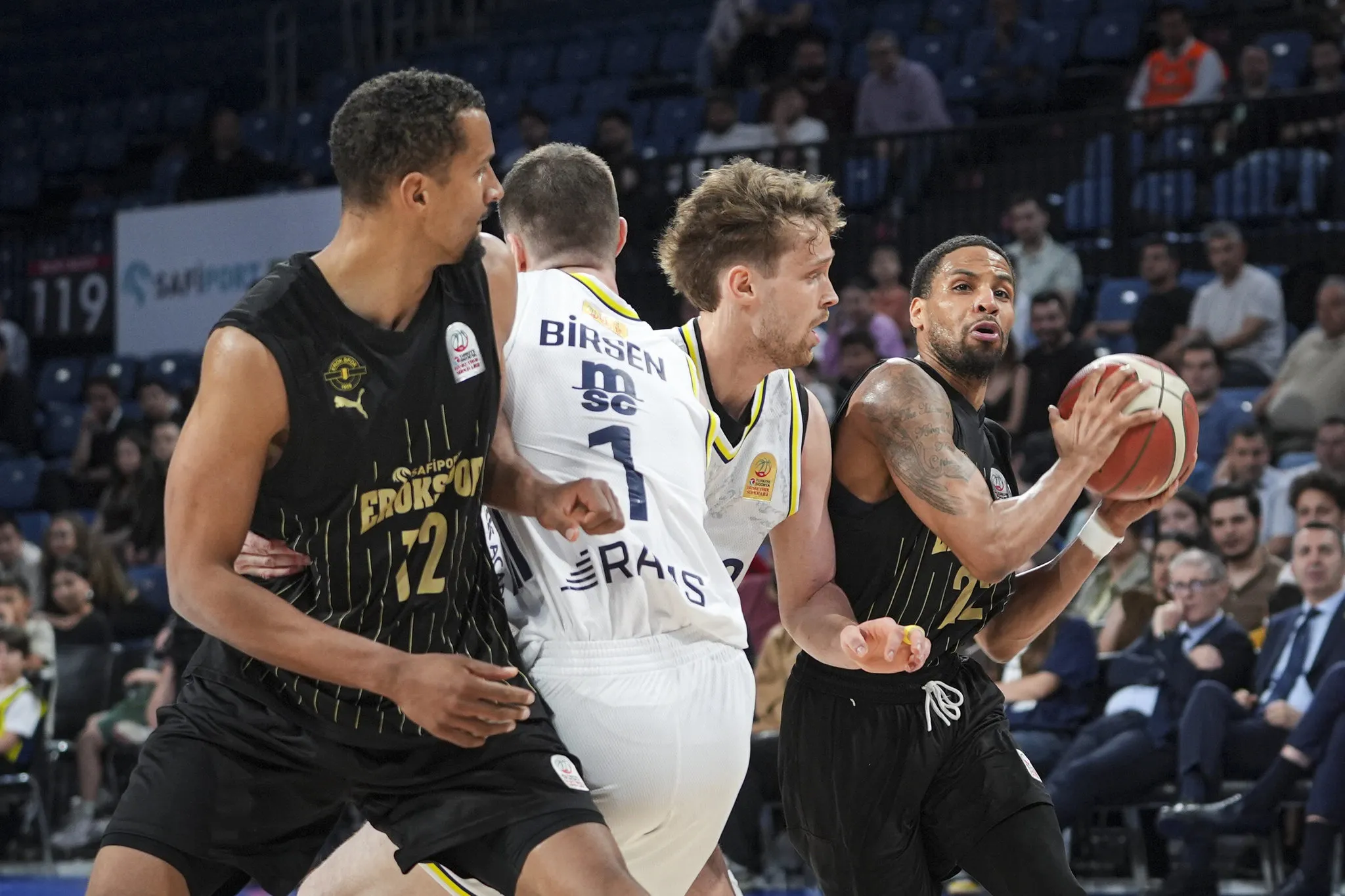 Sarı-lacivertliler yarı finalde! Fenerbahçe'nin rakibi Anadolu Efes