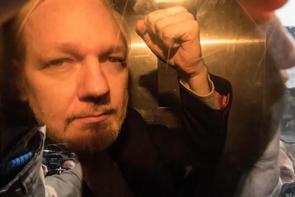WikiLeaks'in kurucusu Julian Assange için yolun sonu göründü - 3
