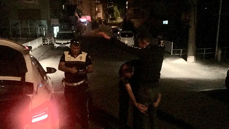Zonguldak'ta alkollü sürücü ruhsatını verdikten sonra kaçtı - 1
