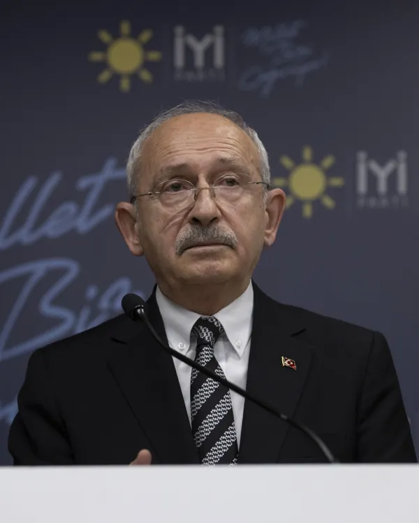 1637321273726.jpg Hangi Kemal Kılıçdaroğlu doğru söylüyor? 83 milyonun gözünün içine baka baka yalan söyledi! - 4
