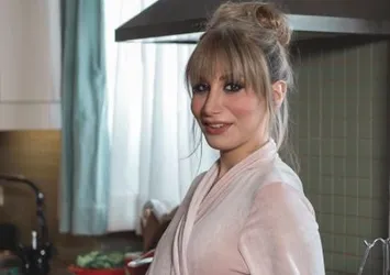 İrem Derici'nin hamile paylaşımı olay oldu