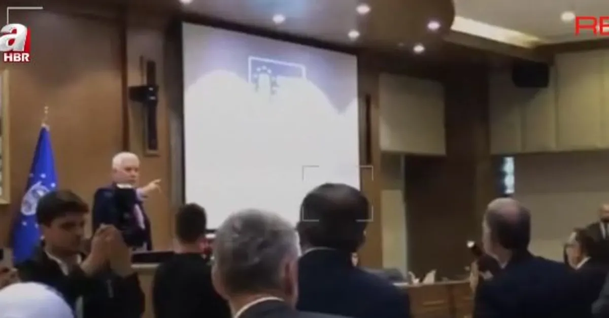 Bursa meclis toplantısında gerginlik!