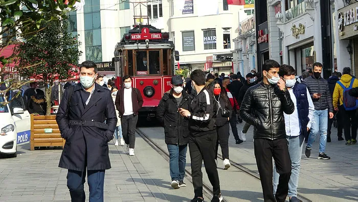 Son dakika: Risk haritasında son durum: Bir haftada 14 il daha kızardı! Tek mavi Şırnak kaldı
