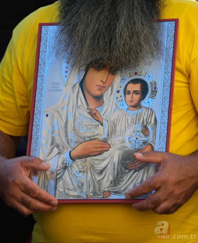 Sırbistan'da sapkın LGBT'lilere karşı isyan! Binlercesi sokağa döküldü 10