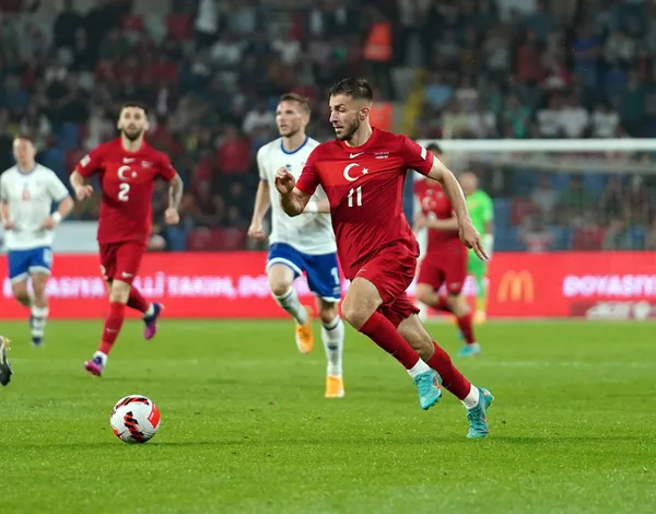 turkiye-a-milli-takiminin-euro-2024-yolundaki-rakipleri-belli-oluyor-1665301983120.jpg Türkiye A Milli Takımı'nın EURO 2024 yolundaki rakipleri belli oldu - 2