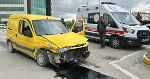 Karaman’da kavşakta kaza: 2 kişi yaralandı