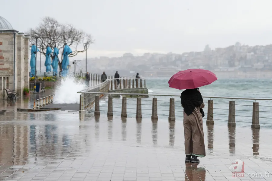 İstanbul’da sağanak kapıda! Meteoroloji'den ikinci sistem uyarısı: Şemsiyesiz çıkmayın 1