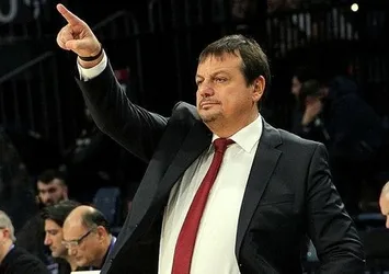 Ergin Ataman’dan 'İstiklal Marşı' önerisi