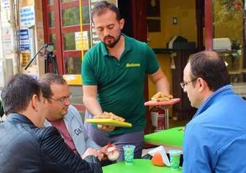 Bankacılığı bıraktı tostçu oldu!