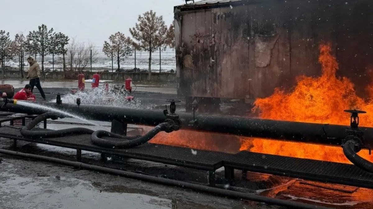 Eğil petrol istasyonunda çıkan yangın kontrol altına alındı