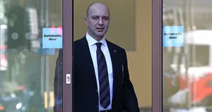 FETÖ’nün yargı imamı Kuseyri ile Akın İpek ’ByLock arkadaşı’ çıktı