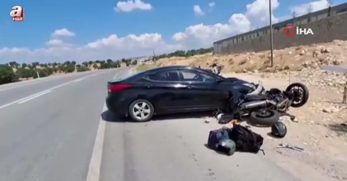 Emet’te otomobille motosiklet çarpıştı