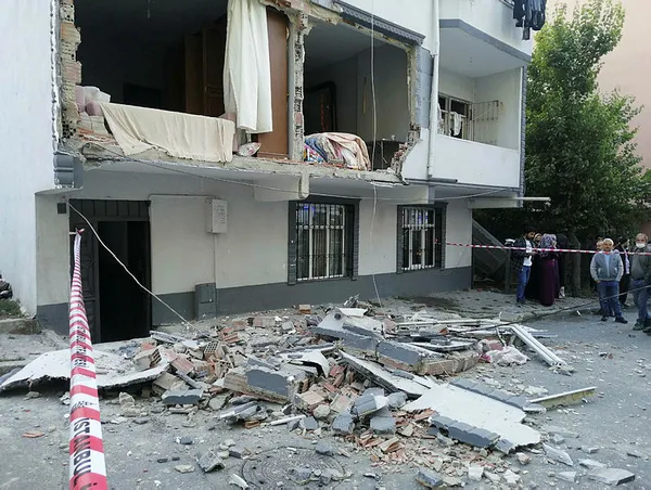 Son dakika: İstanbul Avcılar'da korkutan patlama - 3