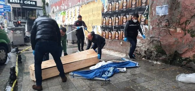 Son dakika: İstanbul Beyoğlu’nda cadde ortasında ceset bulundu