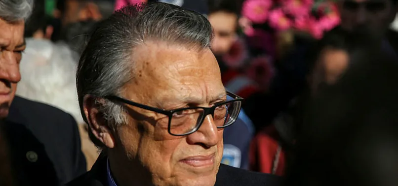 Son dakika: Mesut Yılmaz ameliyat oldu! Yakınları son durumu hakkında bilgi verdi