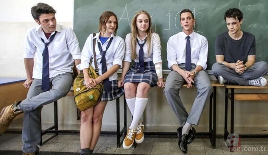 Kafa karıştıran açıklama geldi... Aşk 101 2. sezon ne zaman başlayacak? Netflix Aşk 101 yeni sezon fragmanı... 2