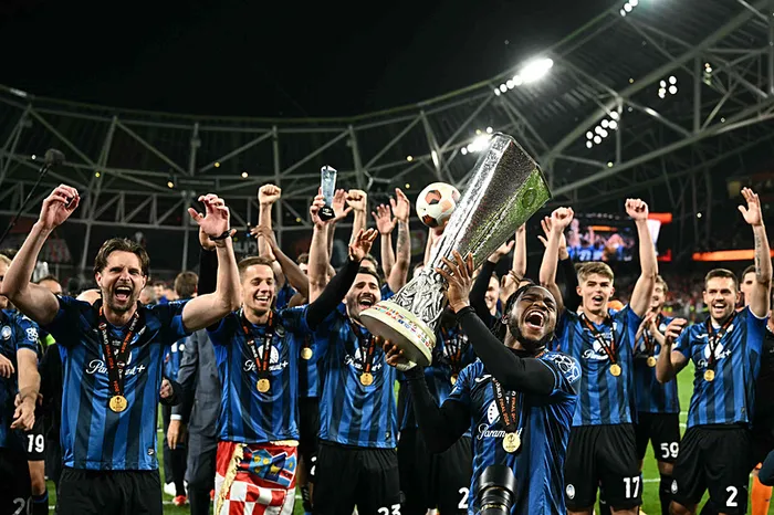 Lookman UEFA Avrupa Ligi finalinde dans etti! Atalanta yenilmez Leverkusen’i yenip tarih yazdı