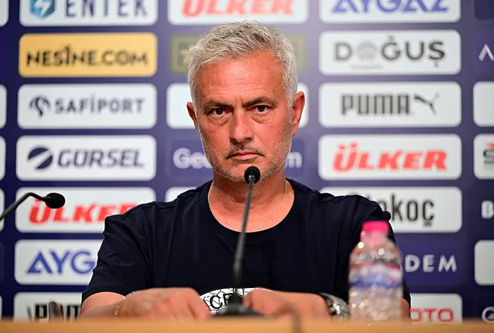 Jose Mourinho basın toplantısında konuştu: Hedefimiz turu geçmek!