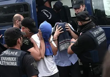 Yunanistan'a kaçan darbeciler için iade süreci başlatıldı