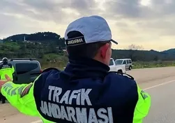 Kurallara uymayan sürücüye 202 bin TL ceza
