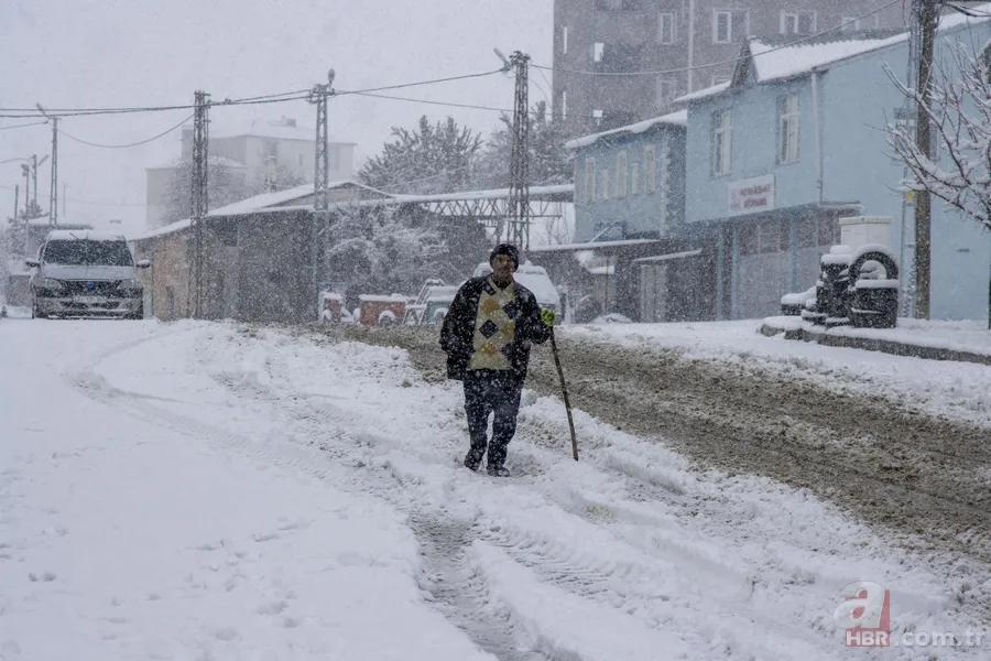 Meteoroloji saat vererek uyardı: Kar ve sağanak bir anda bastıracak! 1