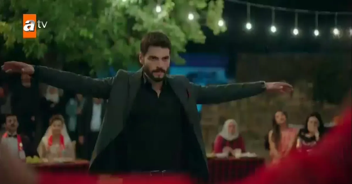 Reyyan ve Miran'dan izleyenleri mest eden 'Reyani' oyunu... | Hercai 18. yeni bölüm (son bölüm) sahne